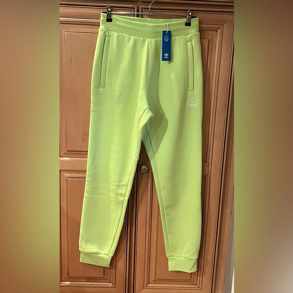 NWT Adidas Men's Essential Joggers